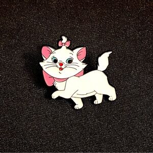 Marie from The Aristocats is just about as cute as a kitty can be. # 2 NWOT